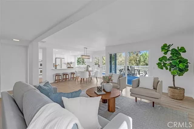 931 kings canyon Road, Brea, CA 92821