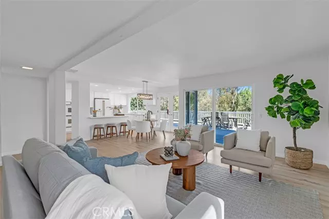 Brea, CA 92821,931 kings canyon Road