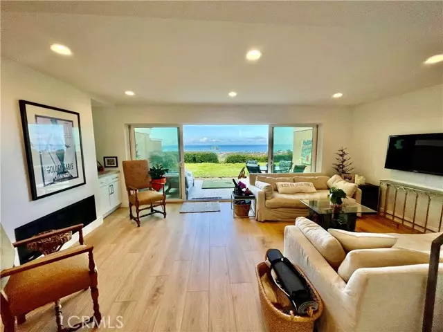 San Clemente, CA 92672,144 Avenida Baja