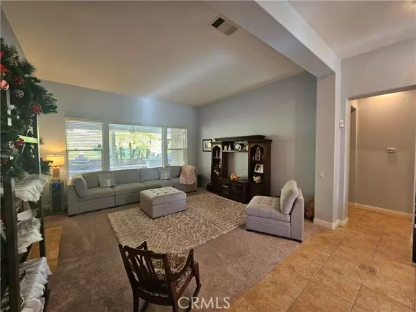 Corona, CA 92879,2173 Alpinemist Street