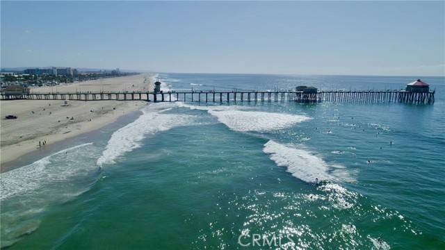 19860 Claremont Lane, Huntington Beach, CA 92646