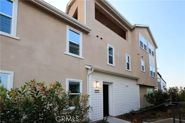 129 Sora, Irvine, CA 92618