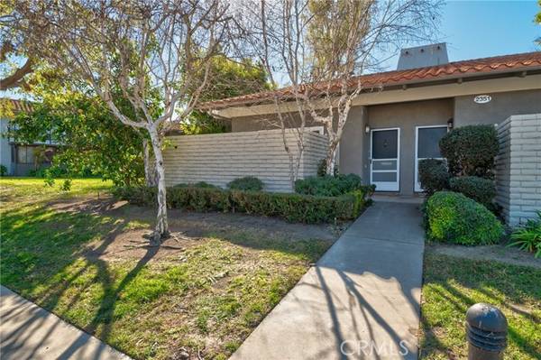 2351 Via Mariposa #A, Laguna Woods, CA 92637