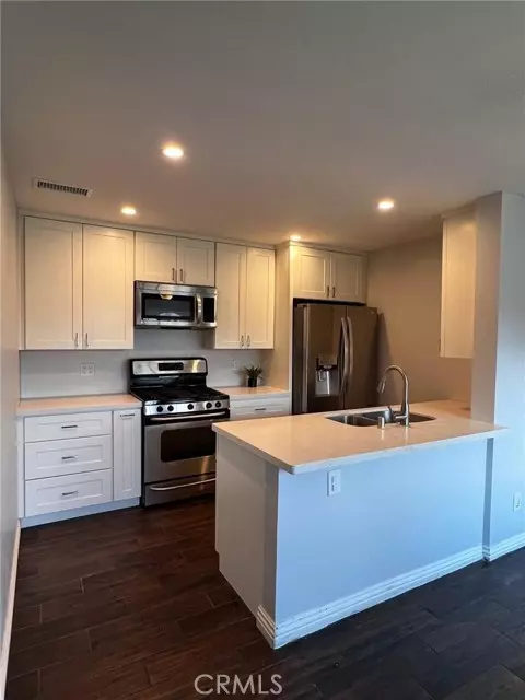 15225 Santa Gertrudes Avenue #P102, La Mirada, CA 90638