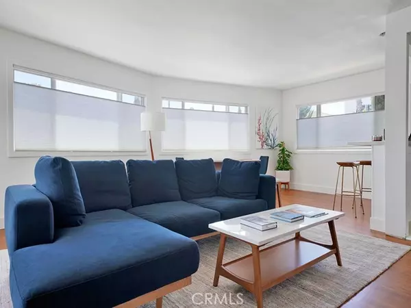 Laguna Beach, CA 92651,1594 Via Capri #1