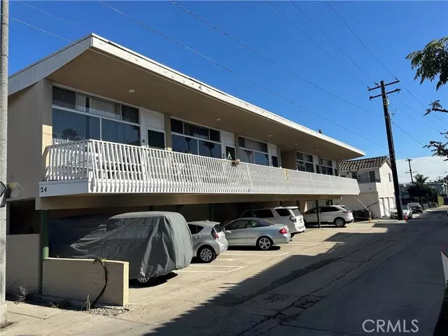 Long Beach, CA 90803,24 Roswell Avenue