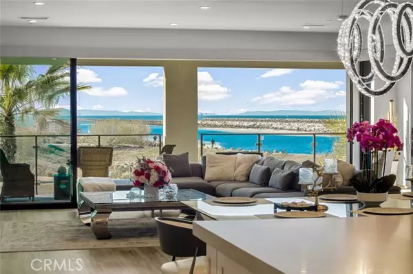 10 Ocean Place, Seal Beach, CA 90740