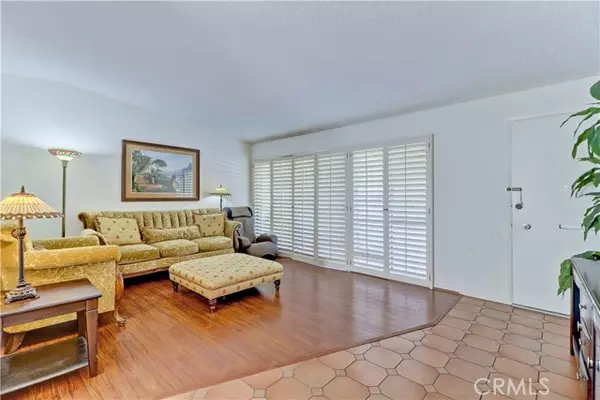 Laguna Woods, CA 92637,871 Avenida Sevilla #B