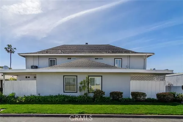 2516 University Drive, Newport Beach, CA 92660