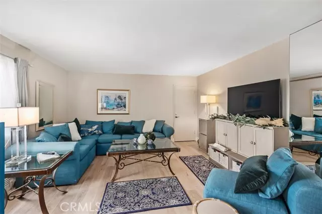 3242 San Amadeo #2B, Laguna Woods, CA 92637