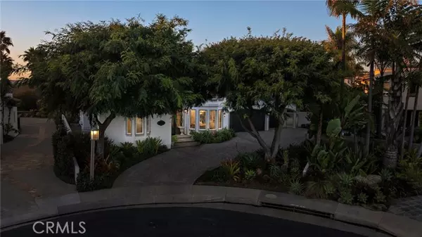 San Clemente, CA 92672,3811 Vista Blanca