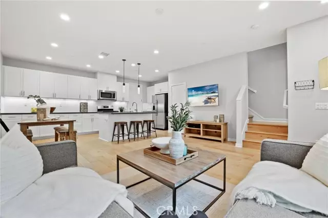 39 Savannah, Lake Forest (el Toro), CA 92630