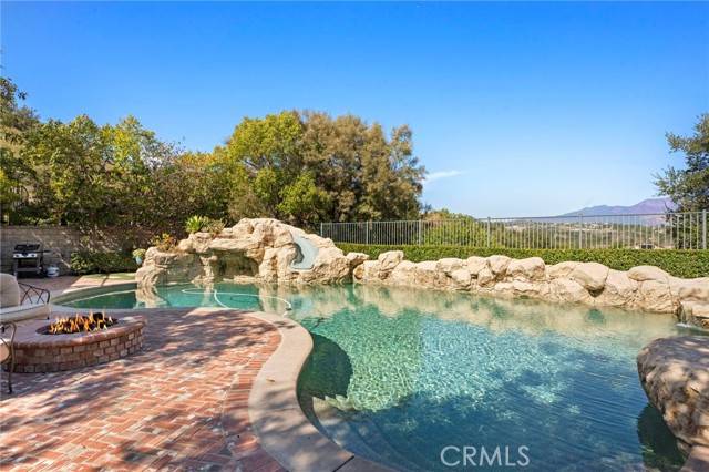 Laguna Hills, CA 92679,4 Wandering