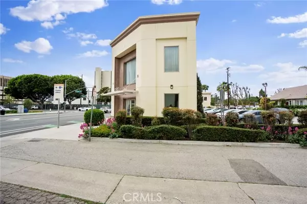 Santa Ana, CA 92701,801 N Ross Street