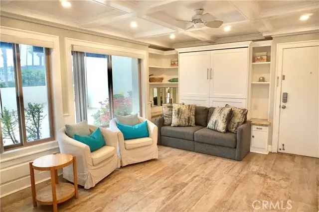 Huntington Beach, CA 92648,711 Pacific Coast Highway #301