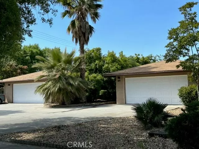 886 Ponderosa Drive, Hemet, CA 92543