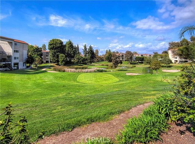 5487 paseo del lago #c, Laguna Woods, CA 92637