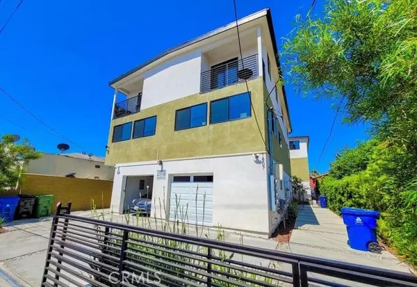 Los Angeles, CA 90006,1807 S. New Hampshire Street