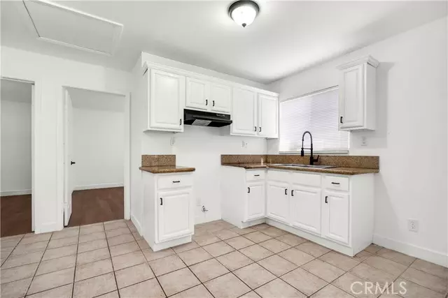 125 W Tichenor Street, Compton, CA 90220