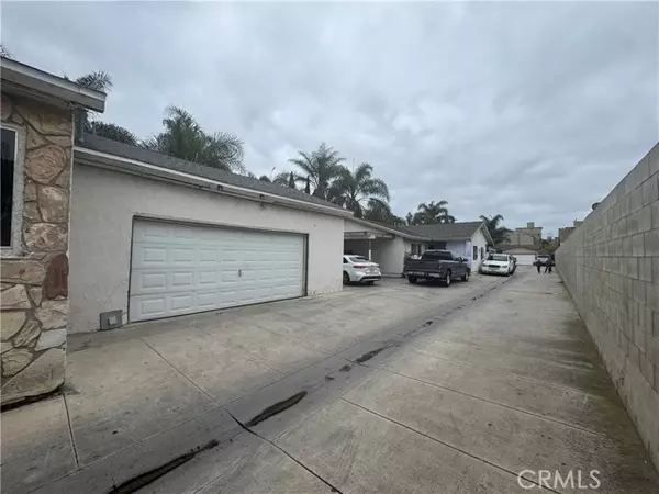 201 N Susan Street, Santa Ana, CA 92703