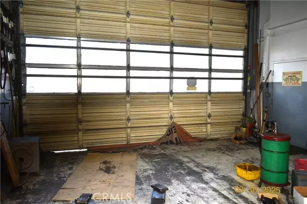 Irvine, CA 92618,Address not disclosed