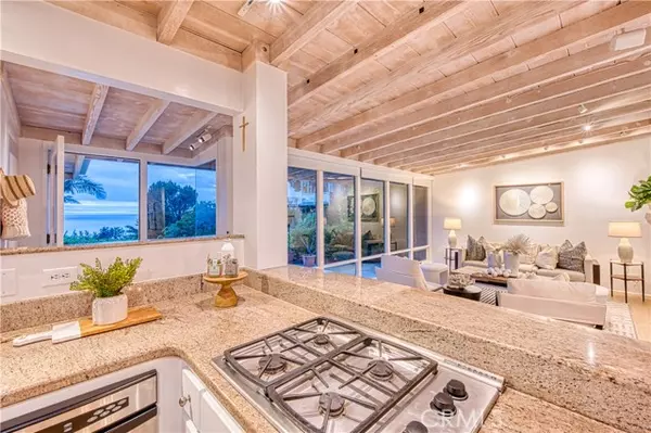 Laguna Beach, CA 92651,22311 3rd Avenue