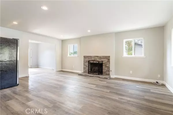 Canyon Country (santa Clarita), CA 91387,28414 Winterdale Drive