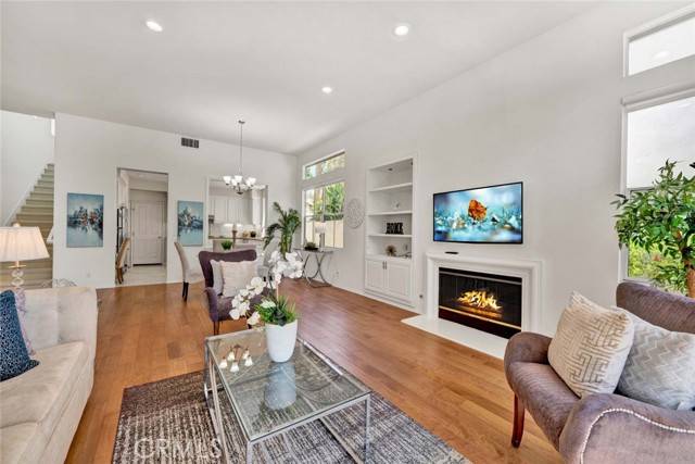 Tustin, CA 92782,2516 Lewis Drive