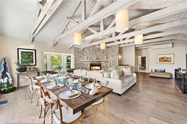 21095 Raquel Road, Laguna Beach, CA 92651