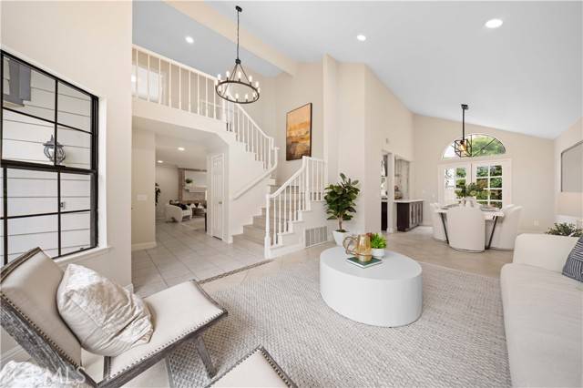 Irvine, CA 92614,20 Chenile