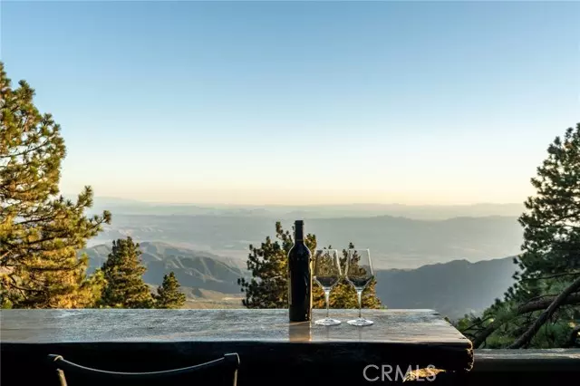 31569 Panorama Drive, Running Springs, CA 92382
