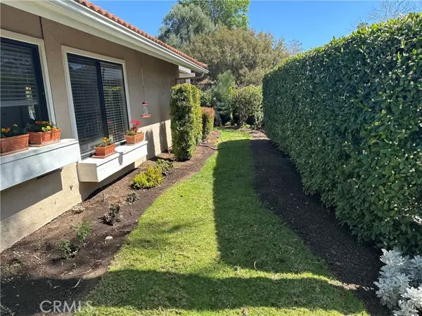 Laguna Woods, CA 92637,5219 Moya