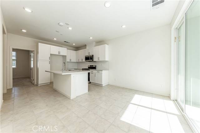 3620 S Allston Paseo #5, Ontario, CA 91761