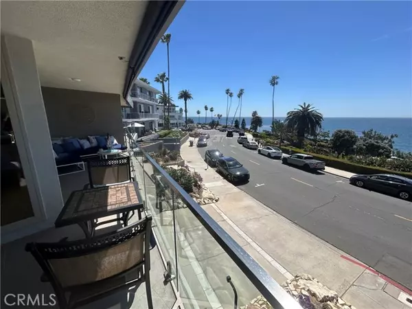 Laguna Beach, CA 92651,530 Cliff Drive #102