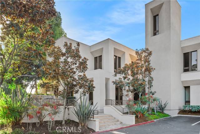 1101 Dove Street, Newport Beach, CA 92660