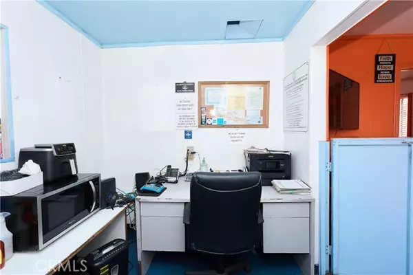 Hawthorne, CA 90250,3655 W 139th Street