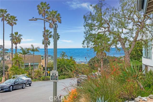 Laguna Beach, CA 92651,2240 Hillview Drive