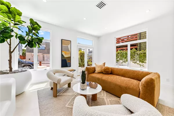 Manhattan Beach, CA 90266,541 4th Street