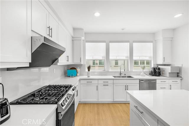 Claremont, CA 91711,207 Colby Circle