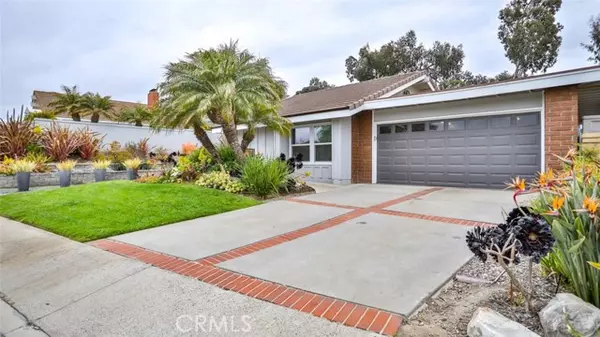 San Clemente, CA 92672,204 Calle Del Juego
