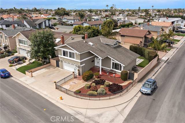20291 Carlsbad Lane, Huntington Beach, CA 92646