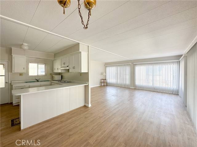 Huntington Beach, CA 92648,80 Huntington Street #707
