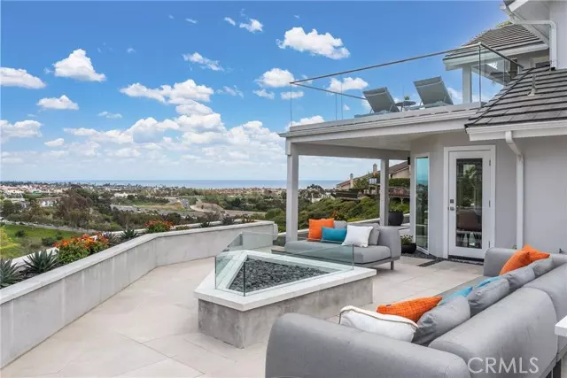 San Clemente, CA 92673,303 Calle Paisano