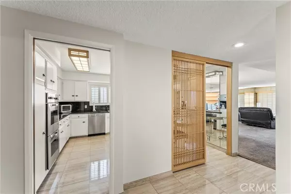 Long Beach, CA 90803,3601 E Ocean Boulevard #2C