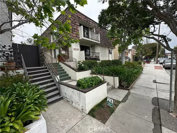Los Angeles, CA 90066,12747 Pacific Avenue #4