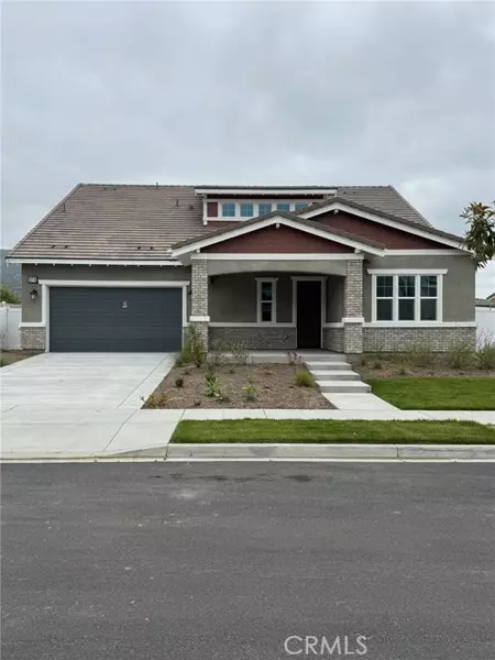 378 Wisteria Street, Fillmore, CA 93015