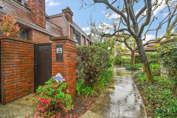 13044 Mindanao Way #3, Marina Del Rey, CA 90292