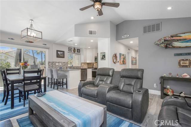 Laguna Niguel, CA 92677,37 Fleurance Street