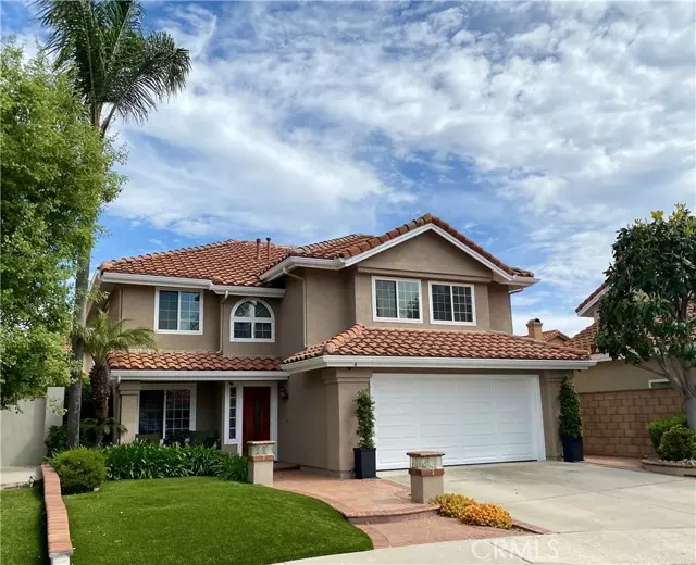 Rancho Santa Margarita, CA 92688,4 Raposa