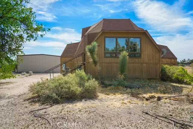 Phelan, CA 92371,10075 Monte Vista Road